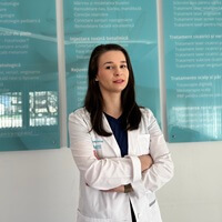 Dr. Manuela Pruna-Simtea Dr. Manuela Pruna-Simtea